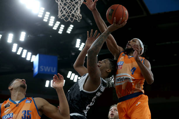 德尚对姆巴 德尚对姆巴